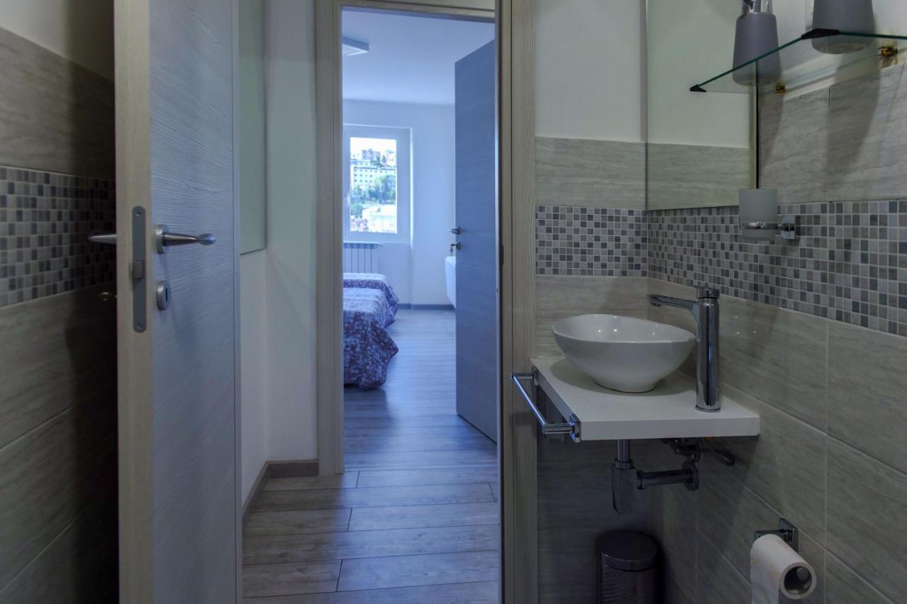 Suite Eleven Genova Kültér fotó